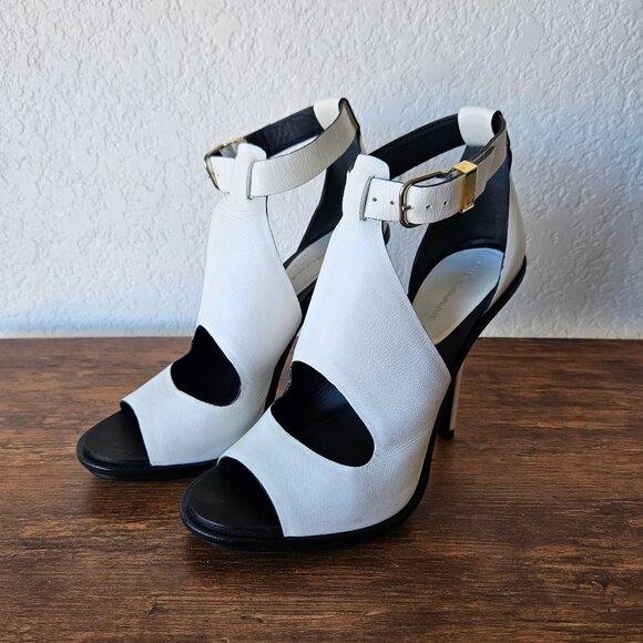 Balenciaga Paris Black White Peep Toe Ankle Strap Stiletto Heels Womens 38/8 - Picture 1 of 8